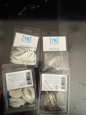 Clear & Natural Nail Tips - Pack of Assorted Sizes